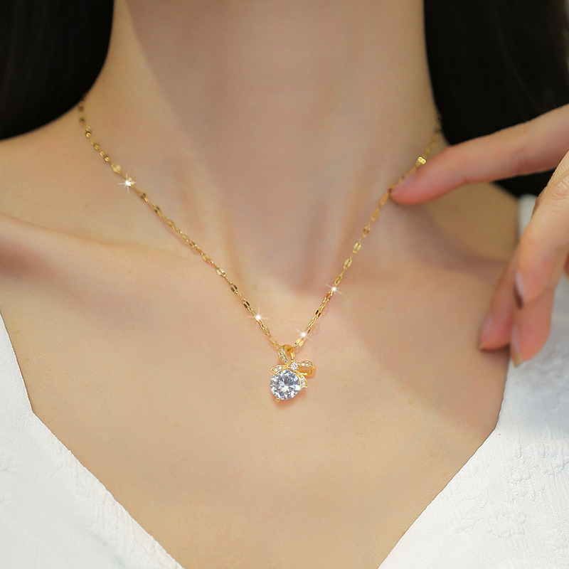 Fashionable Luxury Butterfly K - Butterfly Clasp Deployant 评论和价格