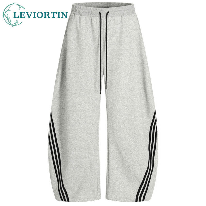 Men's trendy streetwear style, - Curved Spring Bar 评论和价格